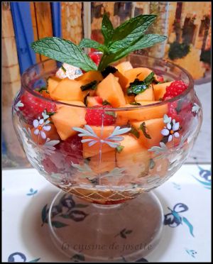 Recette Salade de melon et framboises / foodista challenge # 112