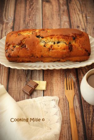 Recette Cake au yaourt et pépites 3 chocolats