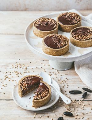 Recette Tartelettes vegan chocolat-praliné, sarrasin et tonka