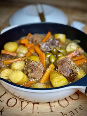 Recette Tajine de boeuf au safran, carottes et olives vertes