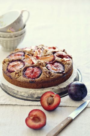 Recette Gâteau épicé aux prunes et aux noix {vegan}