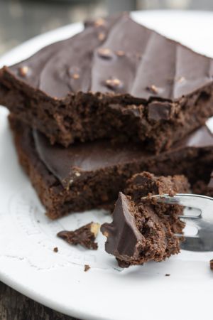 Recette Brownie chocolat, carotte et cacahuète | vegan | Sans Gluten