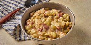 Recette I Finally Made the Viral Butter Bean Pie Everyone Kept Sending Me—and It’s Incredible