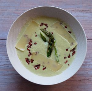 Recette Que faire avec des queues d'asperges ? Un velouté gourmand