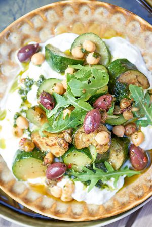 Recette Courgettes rôties et stracciatella au pesto