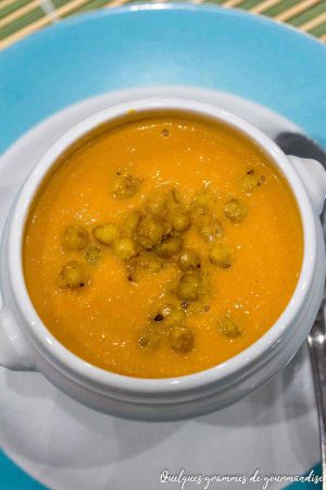 Recette Velouté de carottes aux pois chiches