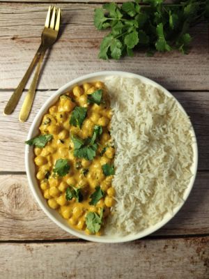 Recette Curry de pois chiches crémeux (recette facile & réconfortante)