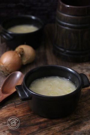Recette Soupe à l’Oignon Maison : Confort d’Hiver Authentique !