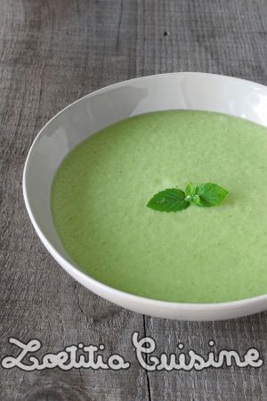 Recette Gaspacho de courgettes à la menthe {Végane et cru}