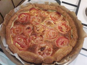 Recette Tarte à la tomate, moutarde et jambon blanc