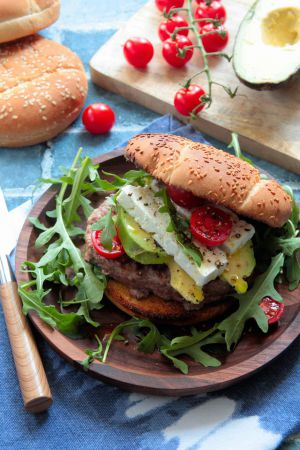 Recette Burger steak, avocat, feta