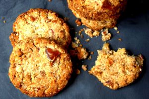 Recette Cookies aux dattes et au muesli (sans farine et sans sucre ajouté)