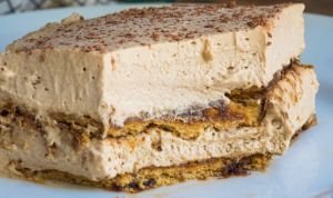 Recette Ce délicieux gâteau glacé au café ne demande aucune cuisson!