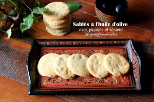 Recette Sablés à l'huile d'olive, miel, pignons de pin et sésame