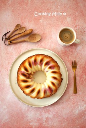 Recette Gâteau au Skyr, aux framboises et noix de coco