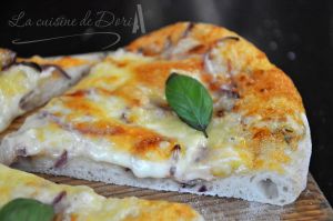 Recette Pizza au Saint-Nectaire & Cantal