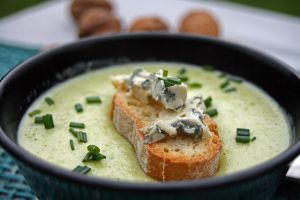 Recette Broccoli and Stilton Soup (soupe de brocoli et Stilton)