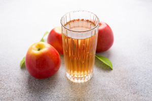 Recette 8 Potential Risks of Drinking Too Much Apple Cider Vinegar Regularly