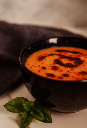 Recette Velouté turc aux lentilles corail (Mercimek Çorbası) – Recette traditionnelle simple & réconfortante