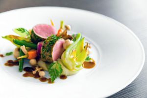 Recette Monde à table : ce qui vibre et ce qui fait mal dans la haute gastronomie (2015-2025)