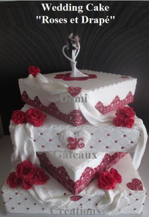 Recette Wedding Cake "Roses et Drapé" en Pâte à Sucre