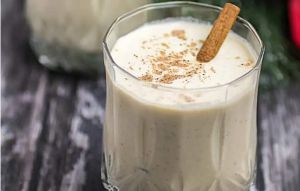 Recette Meilleure recette de lait de poule maison (Un eggnog très facile à faire!)