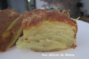 Recette Gâteau invisible de pommes de terre au parmesan