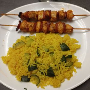 Recette Brochettes poulet chorizo riz safrané 1 courgette COMBI NINJA