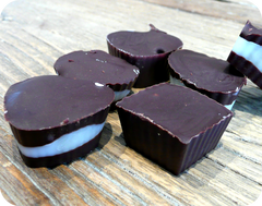 Recette Petits chocolats coeur au miel (cru, alternative vegan possible)