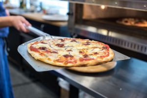 Recette Dégustez des pizzas artisanales à la pizzeria nîmes !