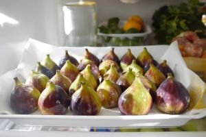 Recette Ne jetez plus vos figues : 5 astuces méconnues pour les conserver longtemps !
