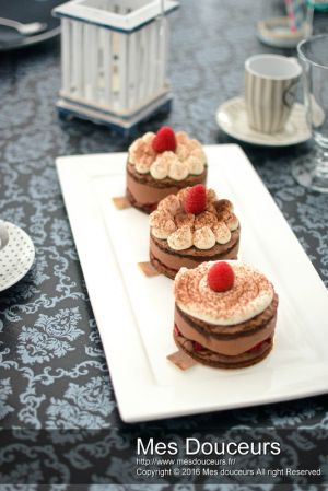 Recette Dessert individuel Chocolat Framboise et sa chantilly à la fève de tonka