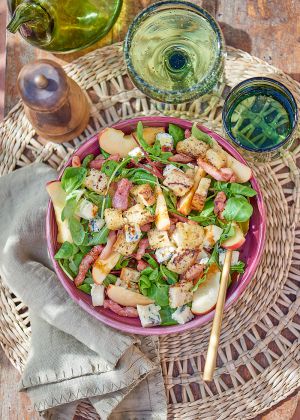 Recette Salade d’automne au bleu, lardons et pommes