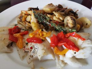 Recette Eglefin au thym frais pommes de terre, champignons et piquillos