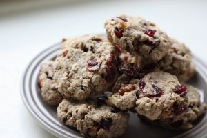 Recette Cookies rustiques aux fruits secs [vegan]