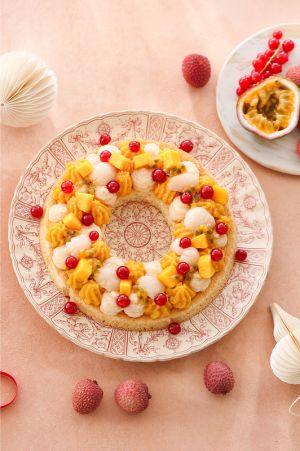 Recette Entremets couronne passion et litchi
