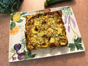 Recette Gâteau invisible courgettes et jambon cru