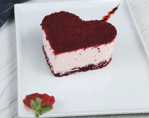 Recette Cheesecake aux Fraises en Forme de Cœur pour la Saint-Valentin