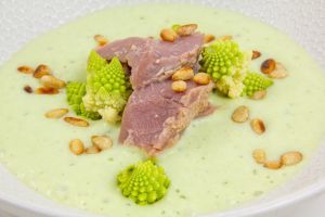 Recette Thon basse température et son espuma de choux Romanesco ( recette sous vide basse température)