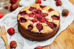 Recette Moelleux aux fraises et citron : Un gâteau léger et moelleux