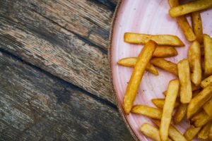Recette Maîtriser la cuisson des frites : techniques et astuces pour un résultat parfait