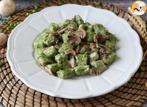 Recette Gnocchi de petits pois à la sauce aux champignons