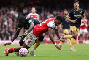 Recette Arsenal đối mặt thử thách lớn khi Gabriel chấn thương: Arteta sẽ giải bài toán hàng thủ ra sao?