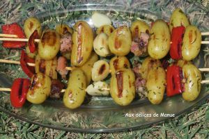 Recette Brochettes de pommes de terre , lardons et poivron, au grill plancha