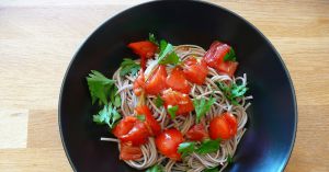 Recette Nouilles Soba aux tomates fraîches