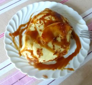 Recette Ballotin de crêpes aux pommes sauce caramel beurre salé