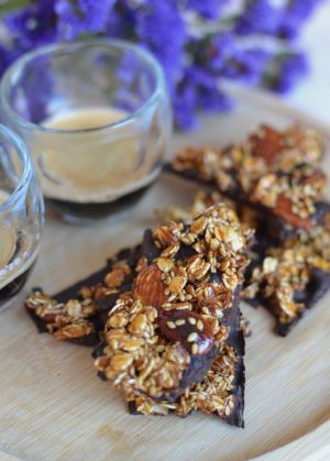 Recette Barres flocons d'avoine, amande, sésame et chocolat