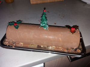 Recette Bûche kinder 2 chocolats et roses des sables