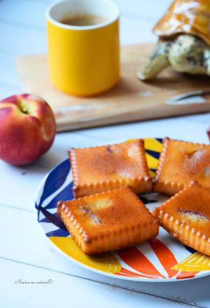 Recette Petits gâteaux lait concentré et nectarines