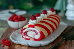Recette Bûche roulée vanille et framboise